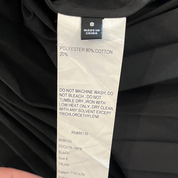 Lafayette 148 New York Black Cotton Sleeveless Dress with Pleated Skirt Size 8 - Picture 8 of 9